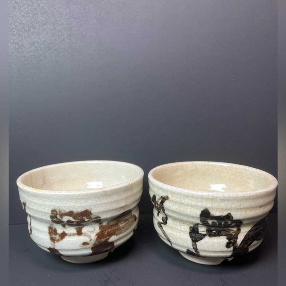 Set of 2 Vntg Squirrel Staffordshire Japan Painted Glazed Clay Rice Soup Bowls